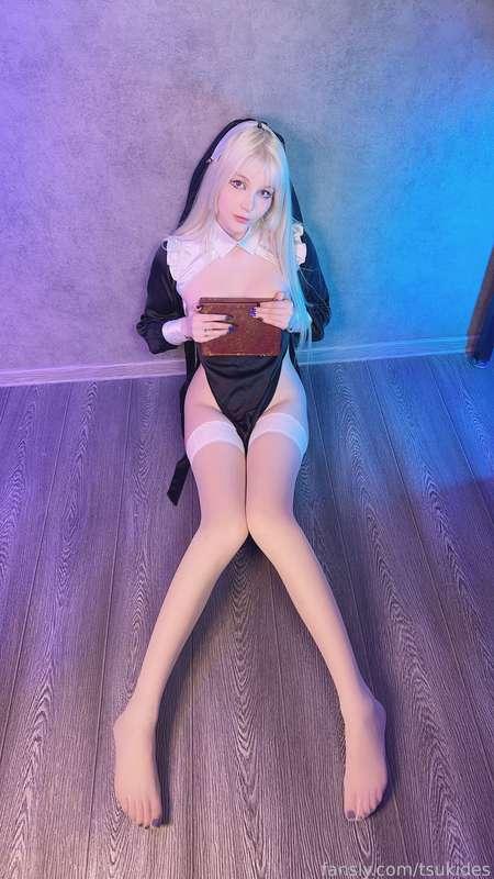 Do u love my long legs?



#cosplay #anime #naked #nude #boobs #smallboobs #pussy #stockings