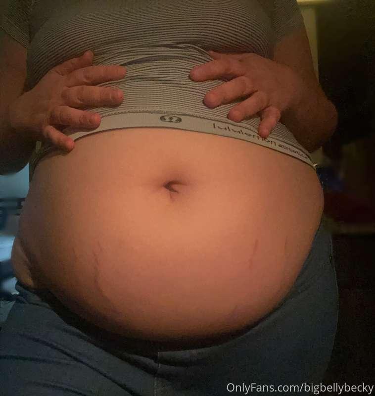 bigbellybeckyofficial image #1