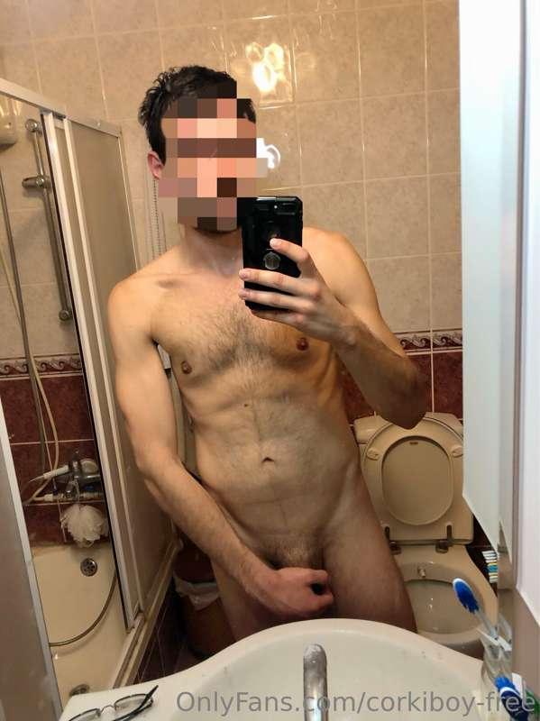 Spor sonrası duşta bana katılmak ister misin ?
Do you wanna ..