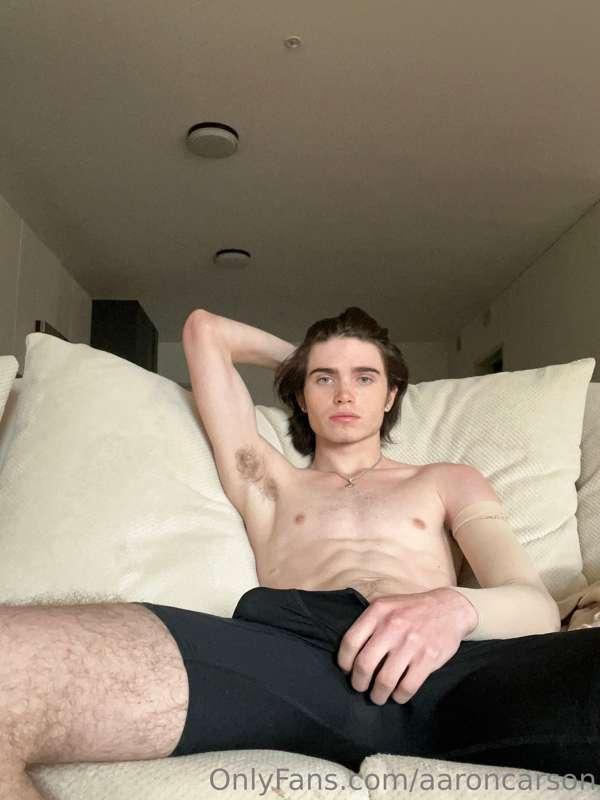Try to keep your eyes up here 😏