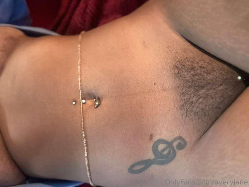 Honestly in love with my shorter pubes 😍