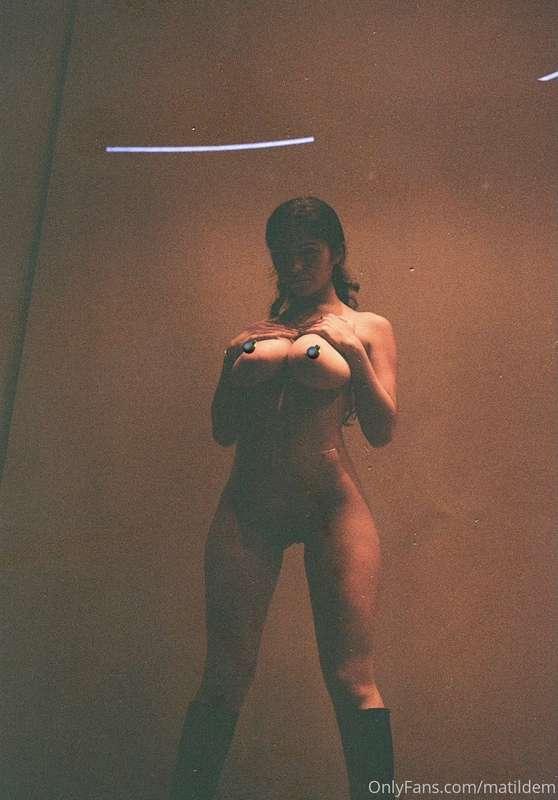 I'm craving some naughty fun tonight. Wanna make it hot and ..