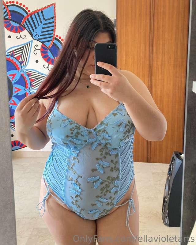 🇬🇧 Happy Easter with this sexy bodysuit🐣
 Unlock to see my b..