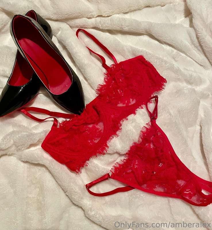 They say that red is the color of passion and temptation! So..