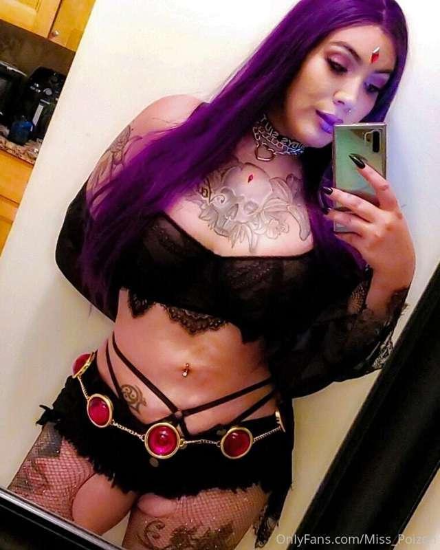 Sexy Raven