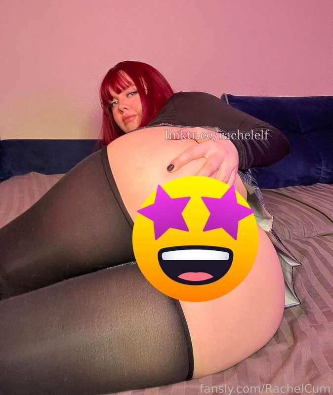 It's hot today😅


#bigass #daddysgirl #ass #young #juicy #sexy #booty #naked  #body #babe