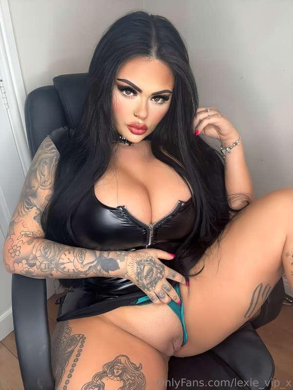 Wanna peak? 😈