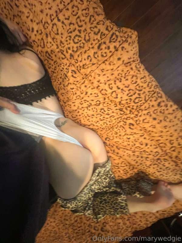 Here's a pic bae took of me during my bullying sesh 😊