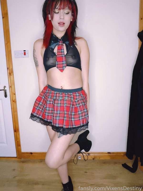 #fyp #teen #18 #young #petit #small #customs #daddy #strip #lingerie #butt #ass #boobs #pussy