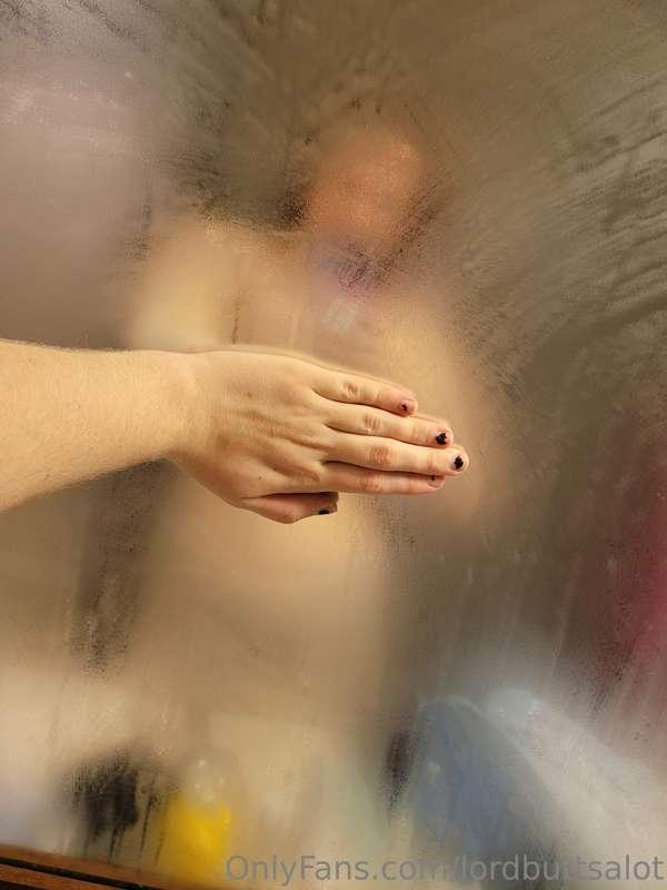 Hm. Presidents day. Not sure what that means. Here's some st..