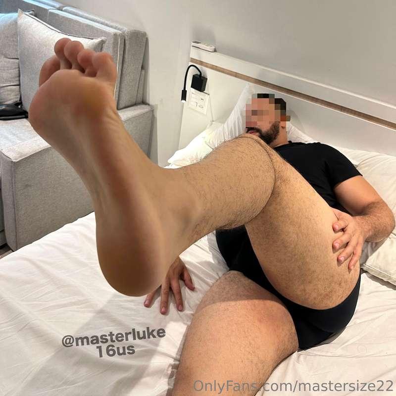 Hello guys, great news!  This week I’ll meet my slave and hi..