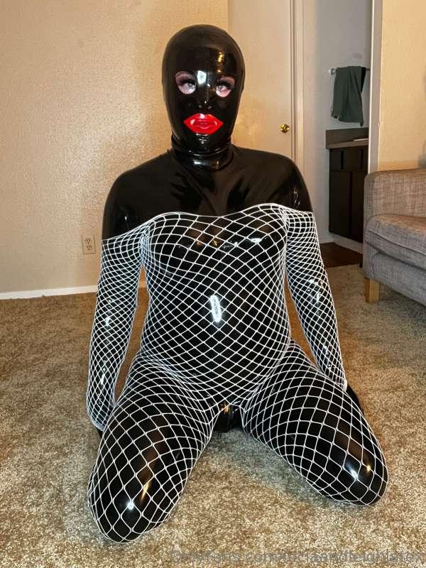 What are we gonna get up to baby? 😘

Excited to get back int..