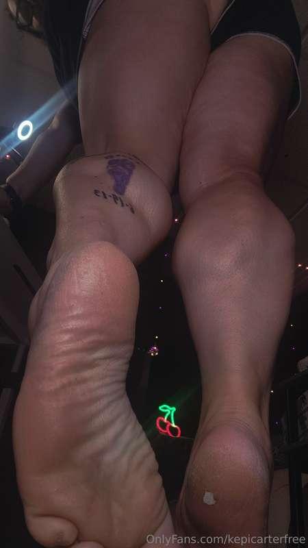 Flexing Barefoot 2 min