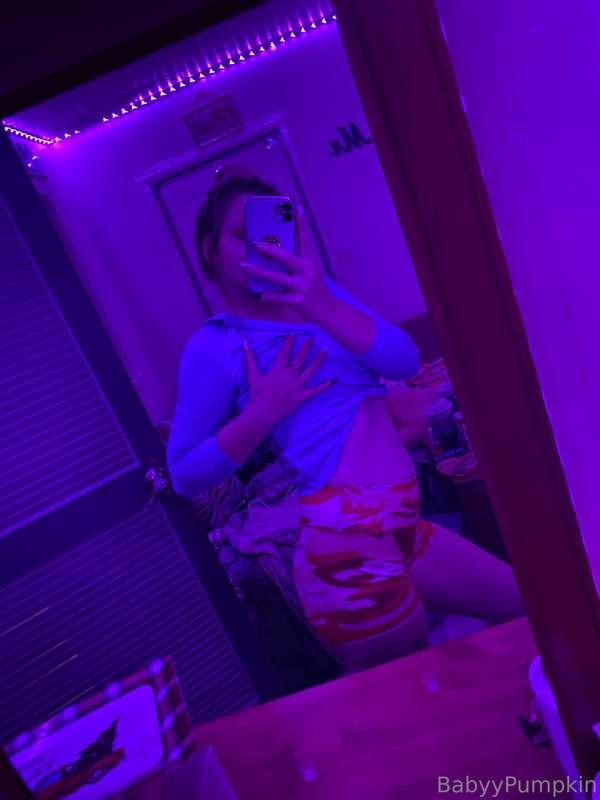 Should I take my clothes off?!🤭🤭🤭