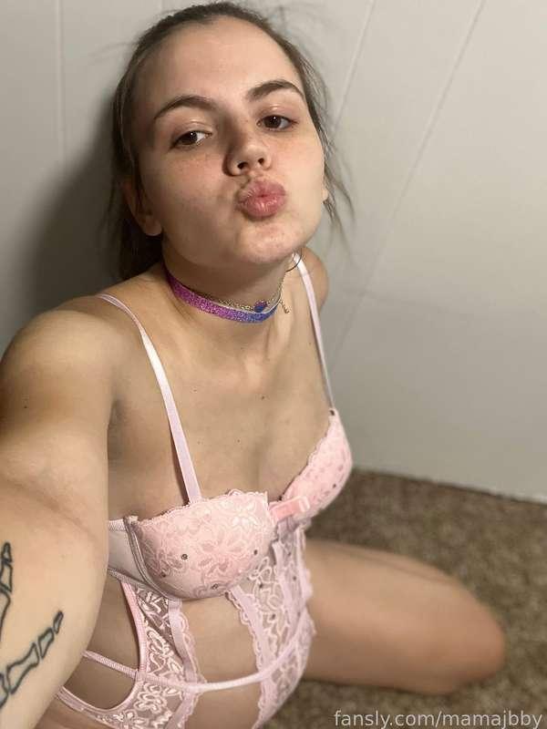ryliefoxx image #29