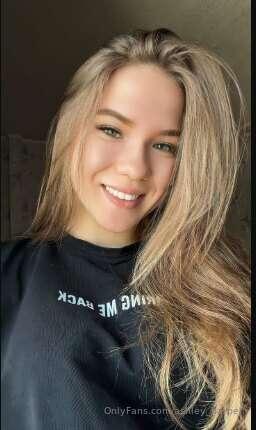 🔥FIRE GIRL 🔥       
 Today @augustlady I can give myself to ..