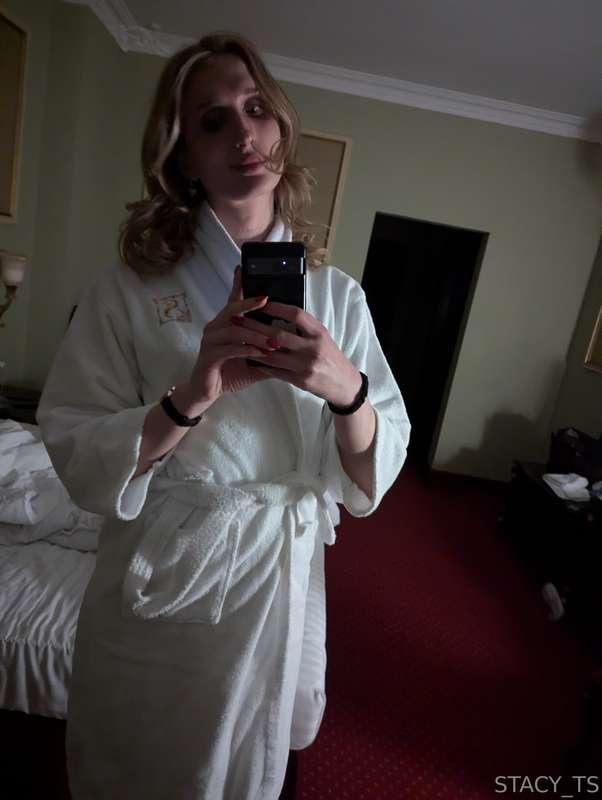 Do you want to hug me or... something more?😘