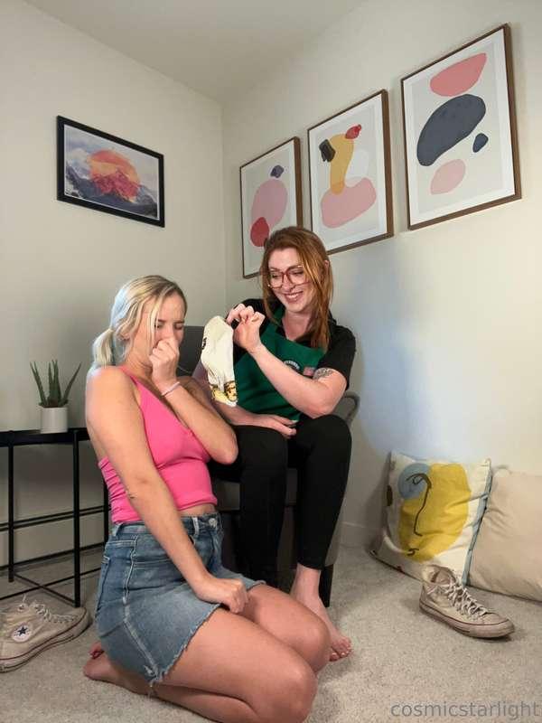 Who loves seeing me being submissive? 😇@itskinkerbell 