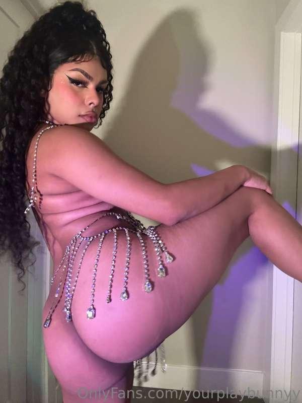 slut in luxury ✨