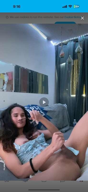 Would you like to see me tasting my own cumm 👅👅