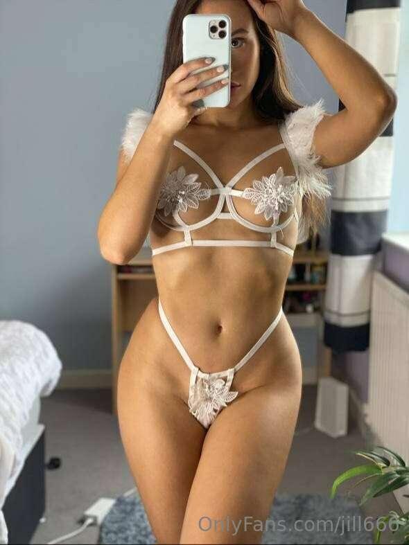 Worship your queen using that tongue. not with words. 