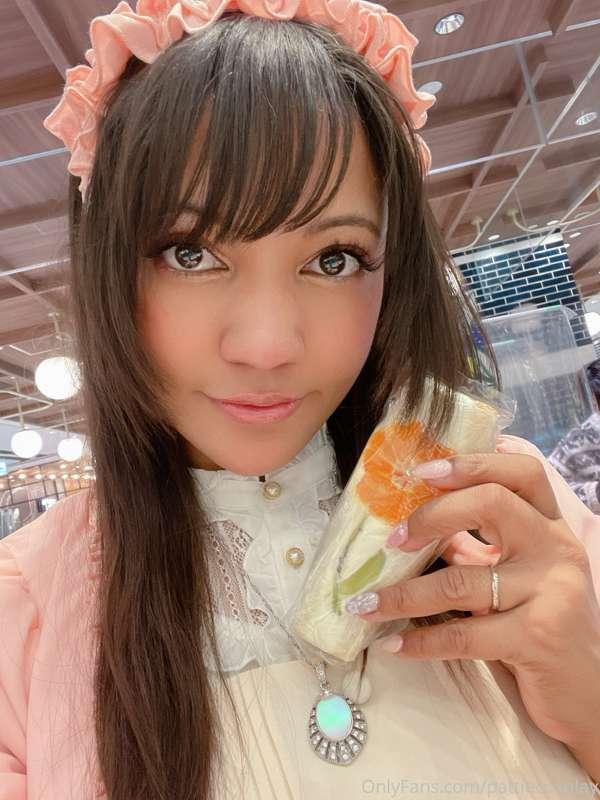 Cute selfie today~

Ah, but I’m feeling pretty sad, my frien..