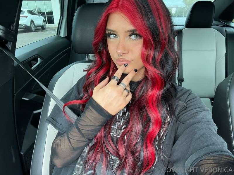 hi hi (-: how was ur guys weekend??