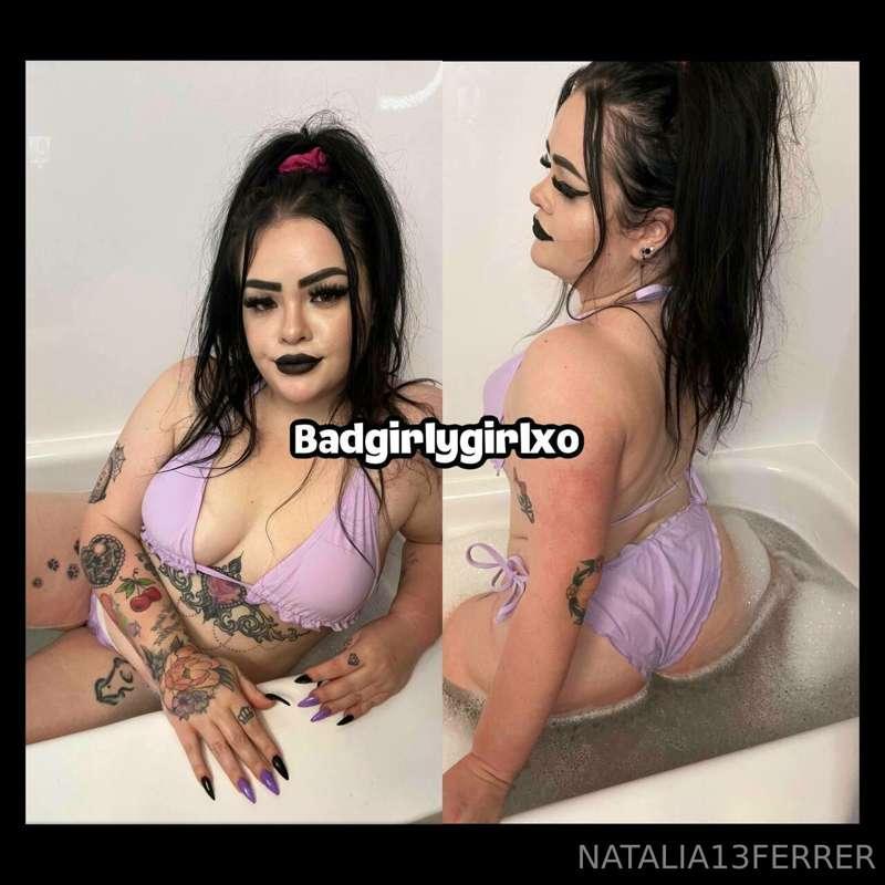 💀🖤 Thick Goth Babe Ready To Drain 🖤💀

XXX 🤫 @badgirlygirlxo
..