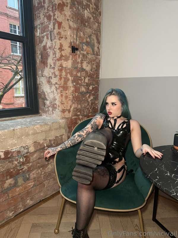 My boots would leave such pretty print on your face