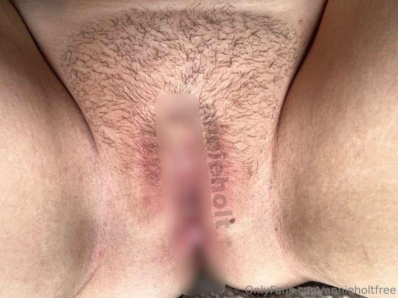 bush update! Happy Friday y’all. Wanna see this uncensored? ..