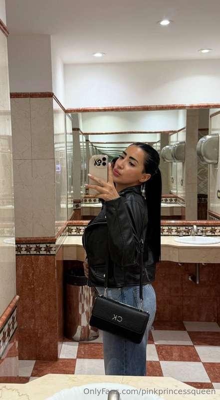 FREEEEEE 🔥😈@gium22223VIP free and hot content all the time🥵💵..