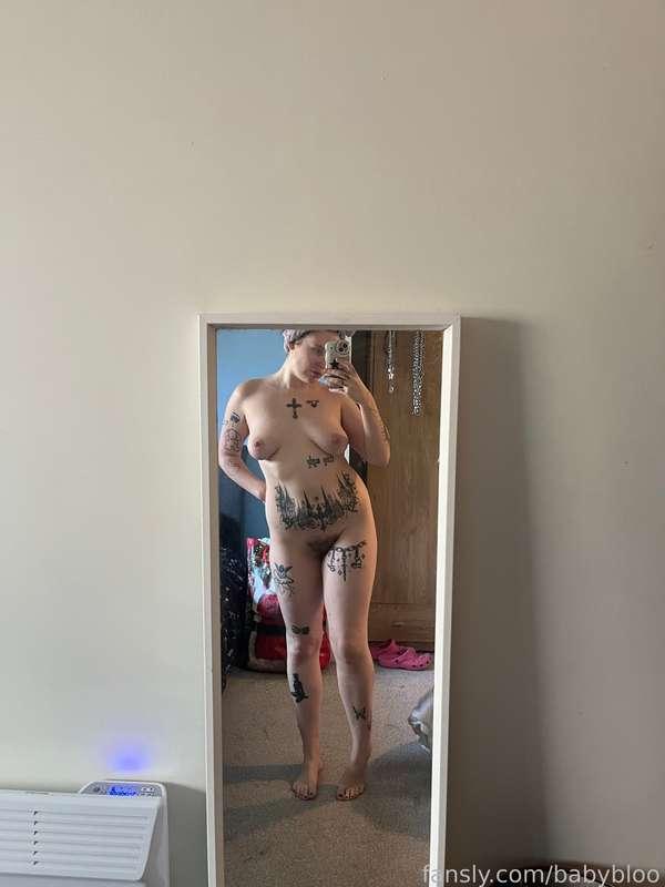 first nude in my new place!!! many more to come