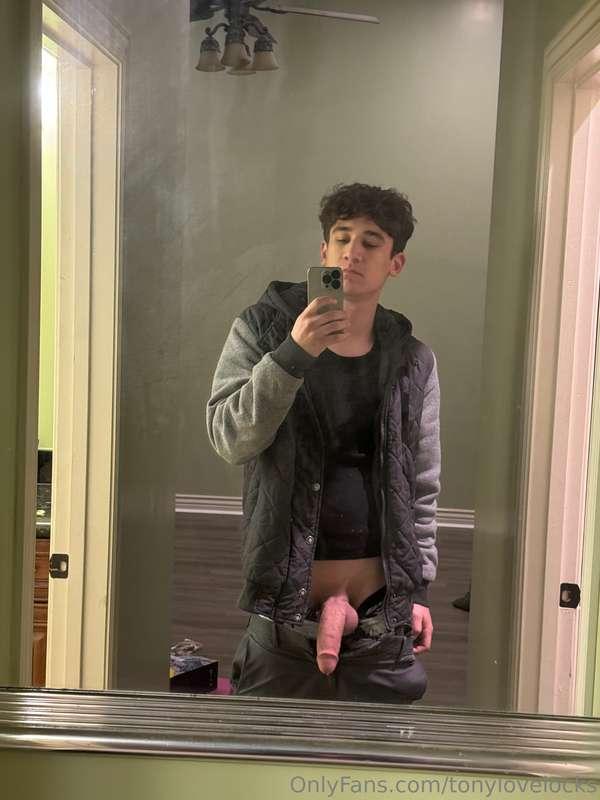 tonylovelocks image #2