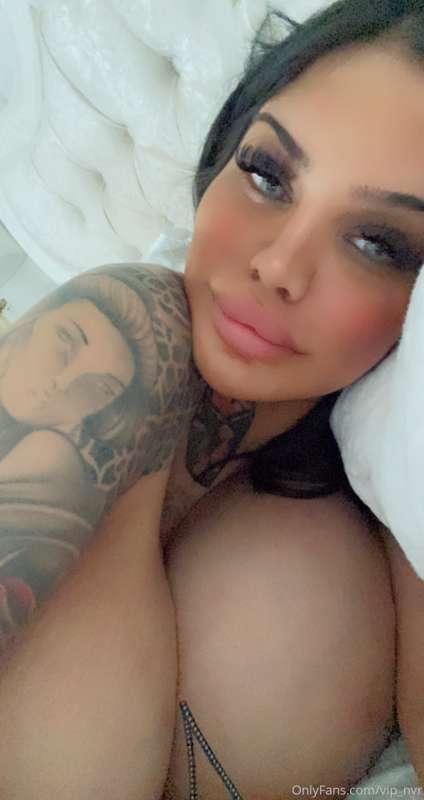 Might just stay in bed! Who’s joining me 😈