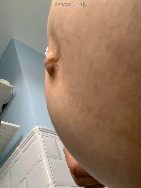 evieexpands image #0