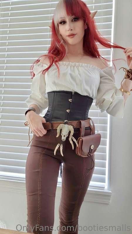 There's nothing better than a good elf girl