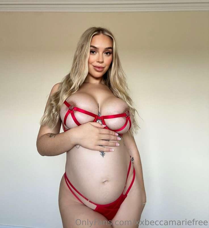 Happy Monday baby