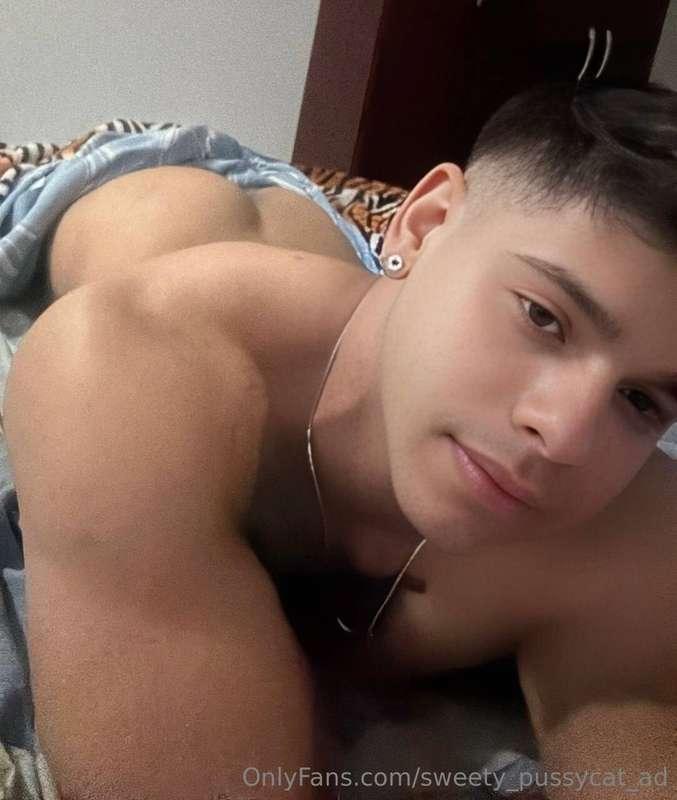💚 Available now 💚 FREE: @eeerik 🆓 VIP: @firevip ⭐️Welcome to..