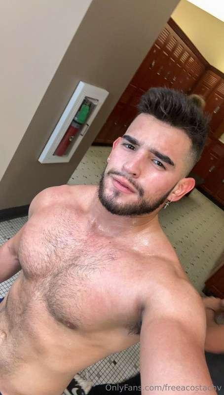 Feeling flirty?😏 leave me a tip