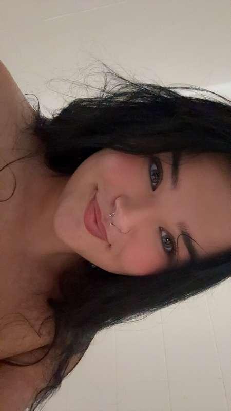 Will you join me in the shower?💦