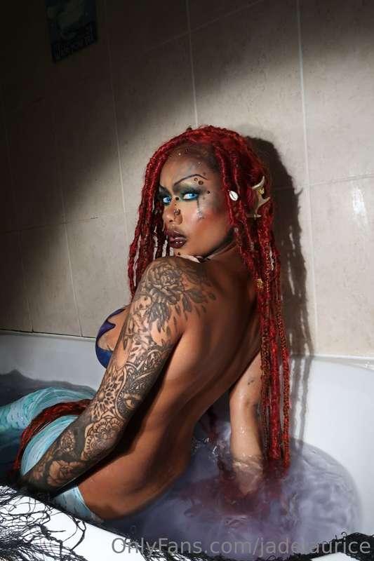 I shot these all in the bath can you believe it 🙈