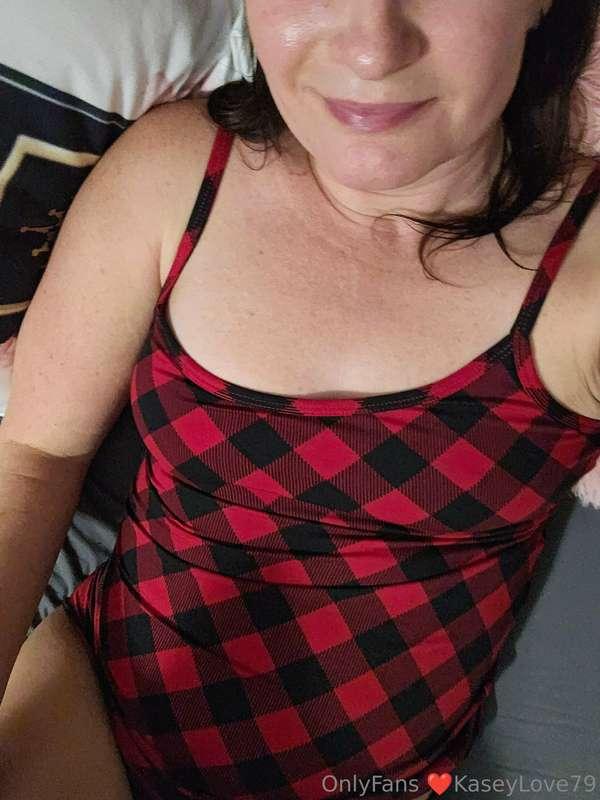 nikkirose1979 image #0