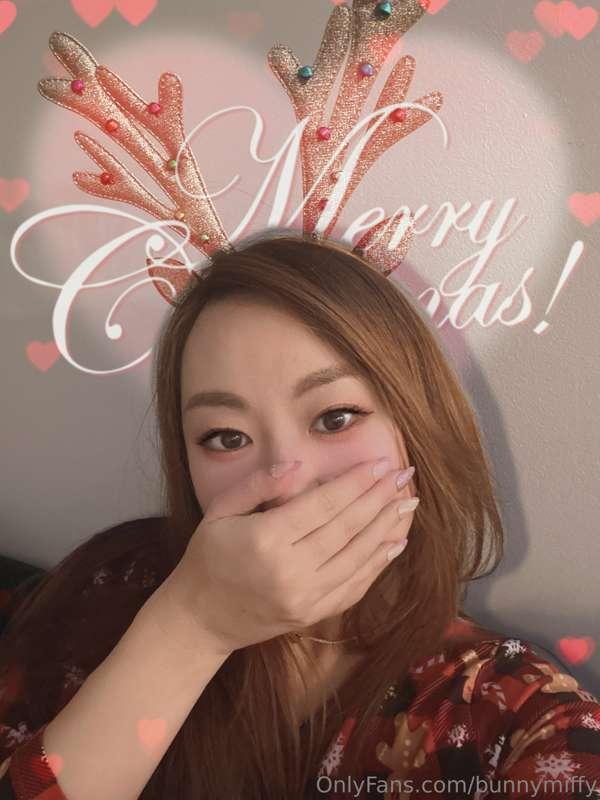 Merry Christmas everyone! Hope you have a good holidays! Tha..