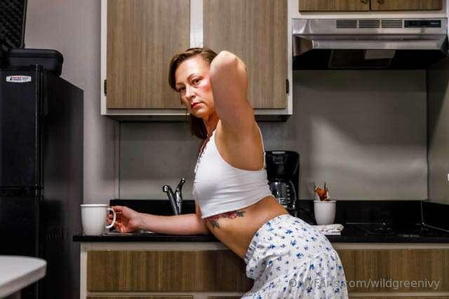 wildgreenivy image #0