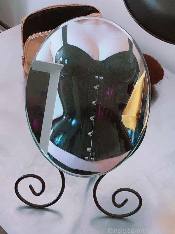 lilslvkitten image #4