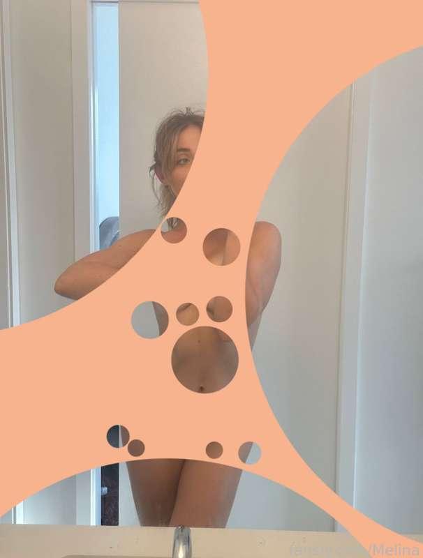 DM