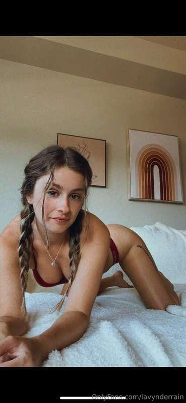 Do you like when I wear braids? 🥰