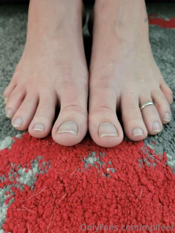 Happy Toesday 😊