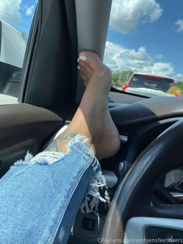 Wrankles. Needs a lotion rub down.