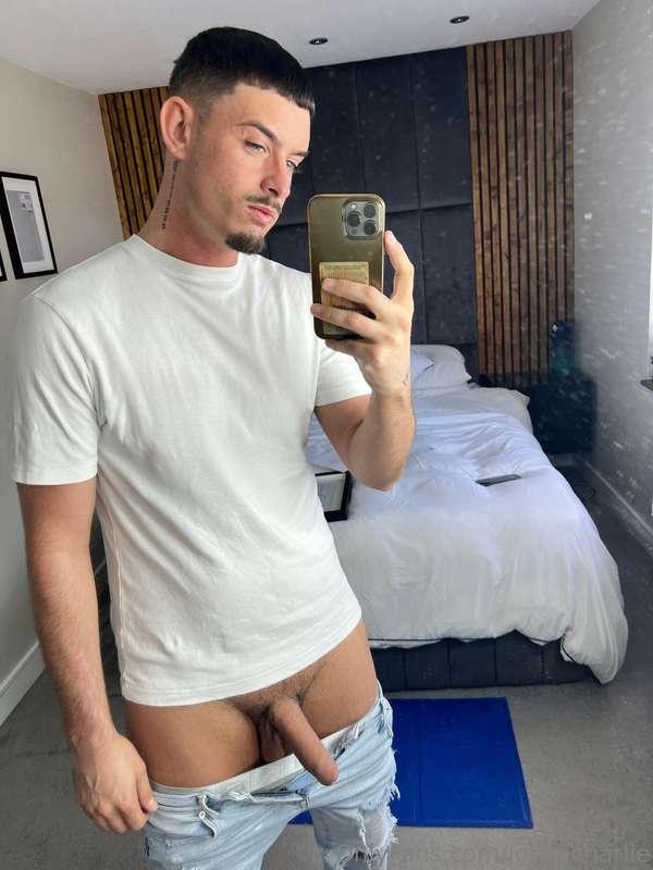 joshecharlie image #0